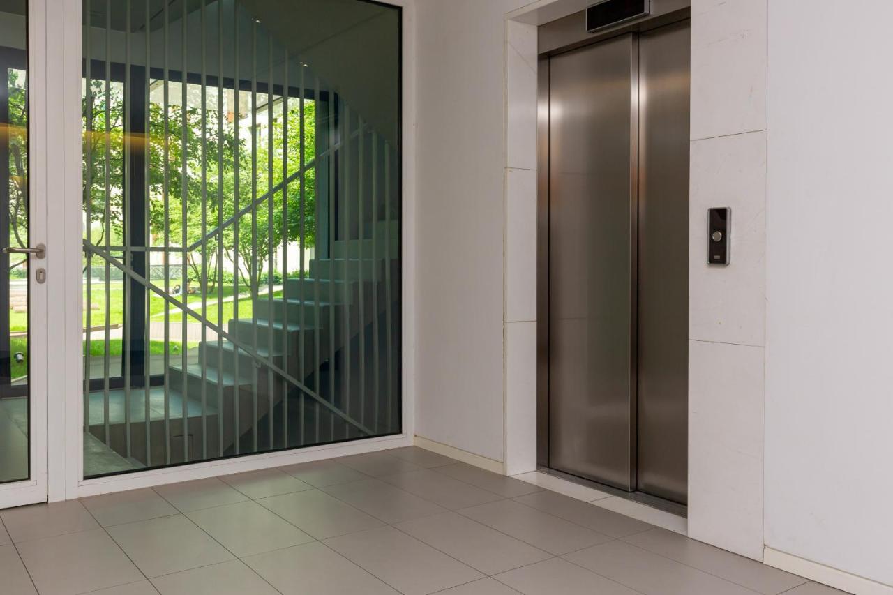 Kolejowa Apartments Warsaw By Noclegi Renters Exterior foto